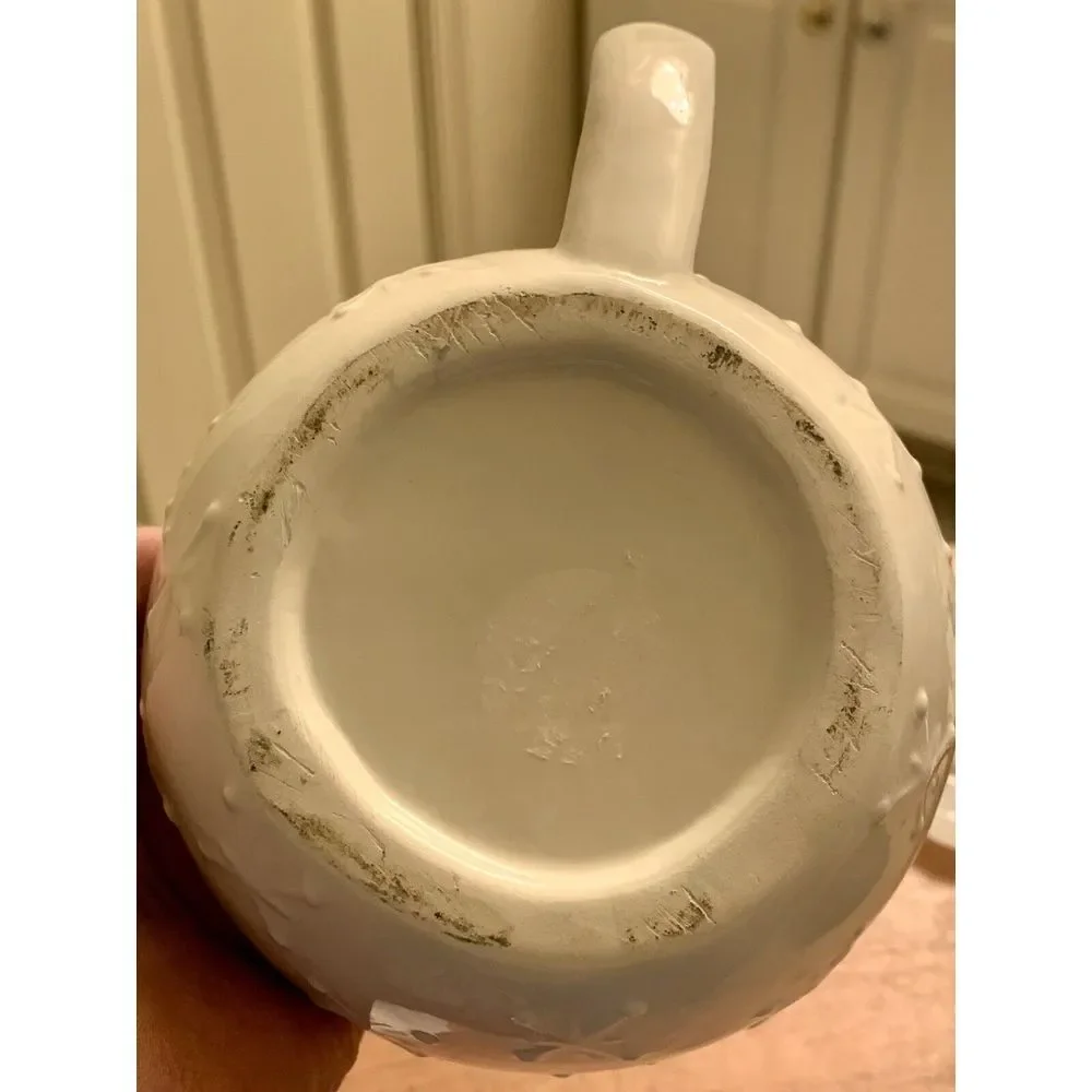 vintage ceramic snowman with‎ wreath teapot and mug